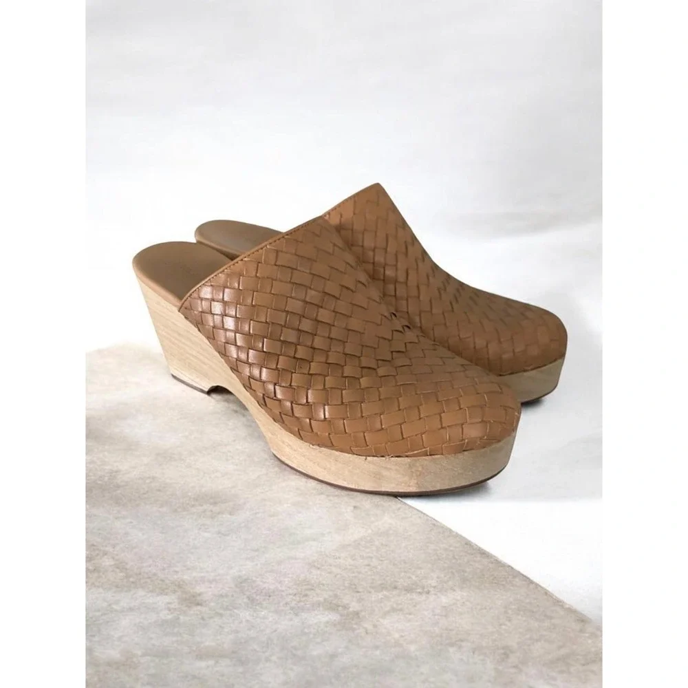 Everlane The Clog Tan Woven Leather Mules Size 10.5. Retail $165